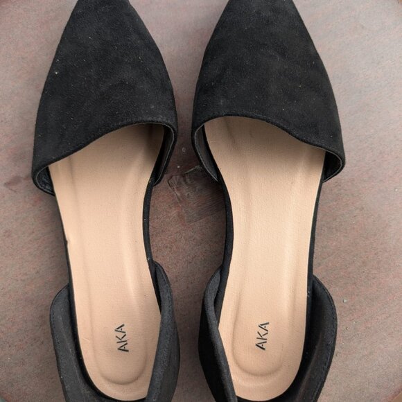 Elegant Black Women's Shoes - Picture 3 of 5